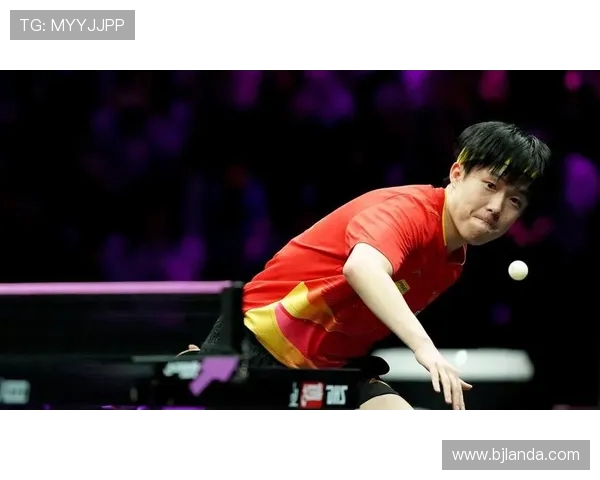 王楚钦笑对互动丢分!1-0 呼喊点燃胜负欲,国乒顶流上演反差萌(3)